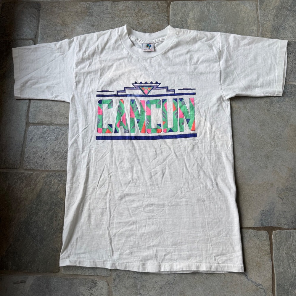 Vintage 90s Cancun Neon Graphic T-Shirt‎ XL Thick Cotton Tribal Design Tee
